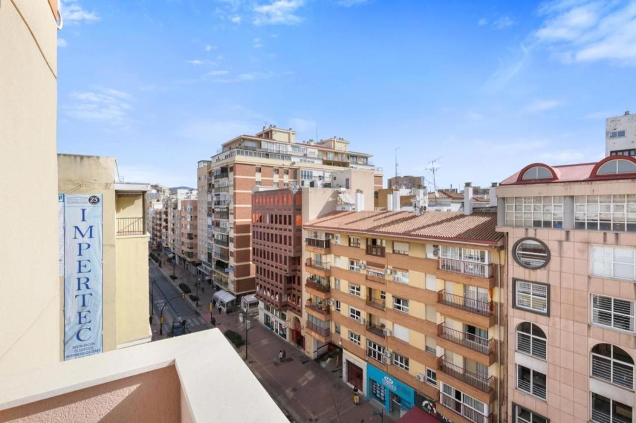 Apartamento En Calle Cuarteles De Dos Habitaciones Málaga Dış mekan fotoğraf