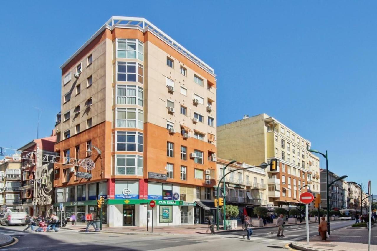 Apartamento En Calle Cuarteles De Dos Habitaciones Málaga Dış mekan fotoğraf